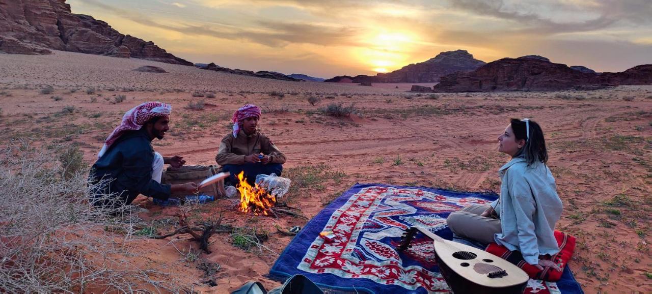 Rotana Camp Hotel Wadi Rum Bagian luar foto