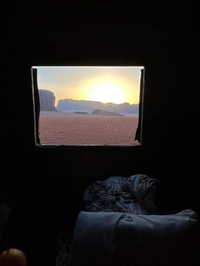 Rotana Camp Hotel Wadi Rum Bagian luar foto
