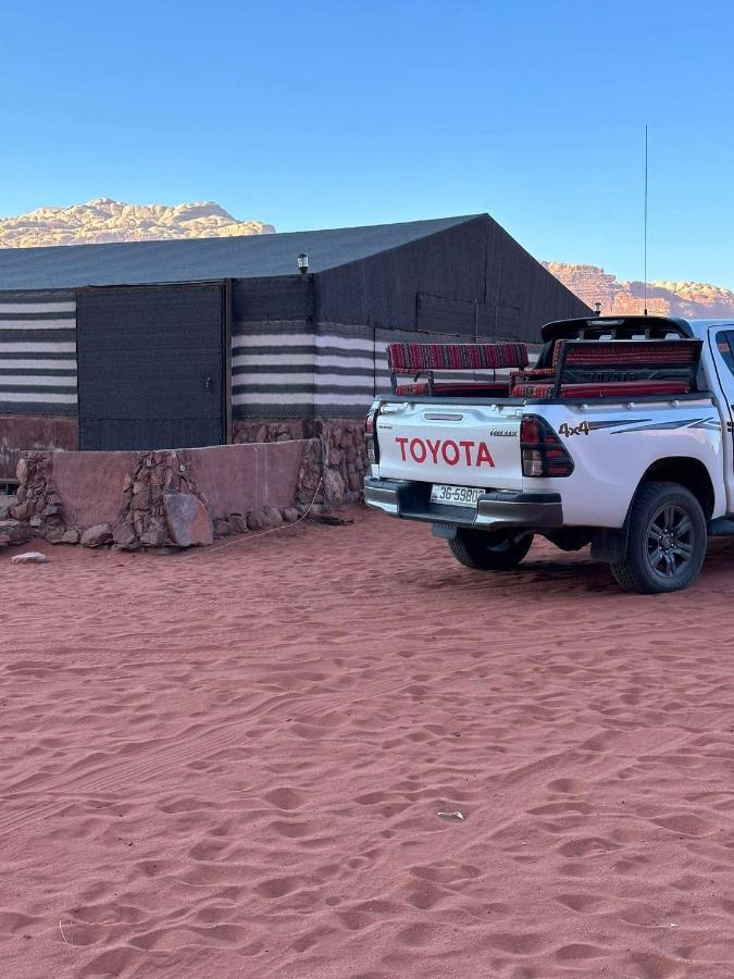 Rotana Camp Hotel Wadi Rum Bagian luar foto