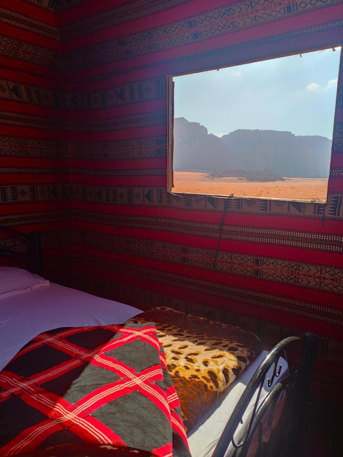 Rotana Camp Hotel Wadi Rum Bagian luar foto