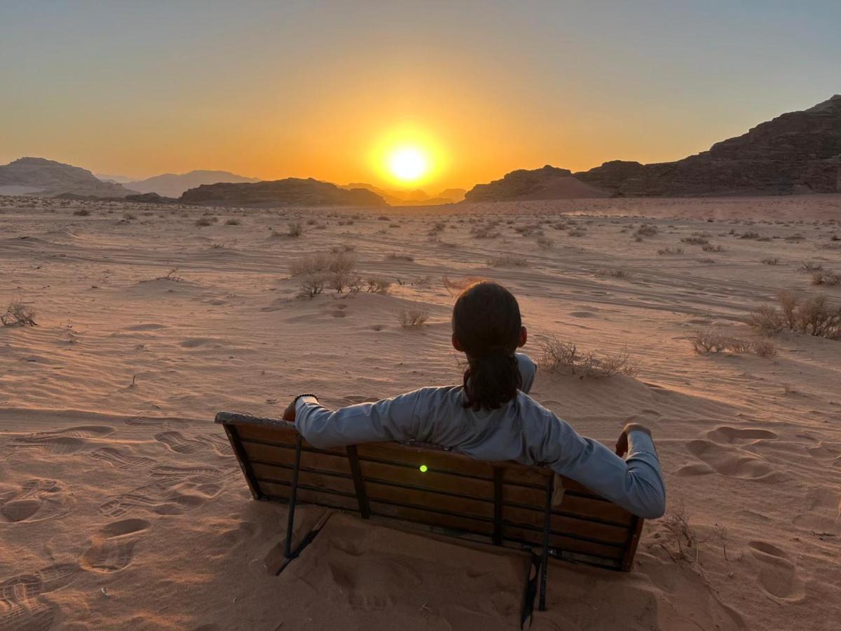 Rotana Camp Hotel Wadi Rum Bagian luar foto