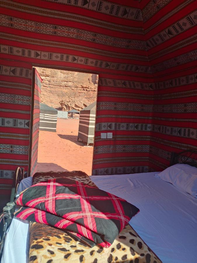 Rotana Camp Hotel Wadi Rum Bagian luar foto